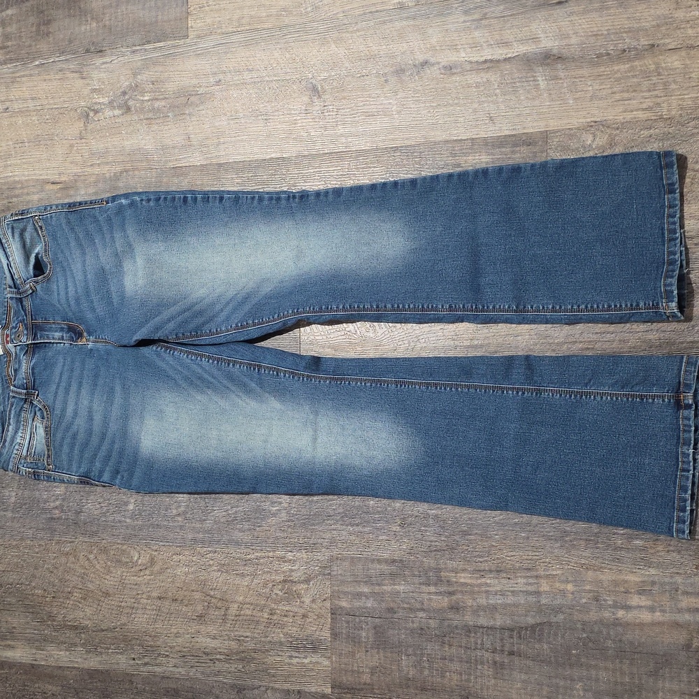 LEI Jeans Junior Size 9 Regular Bootcut Medium/Light Wash